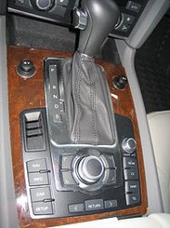 Audi A4 User Manual 2010 Jetta